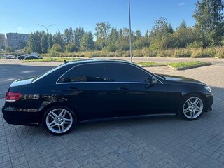2013 Mercedes-Benz E-Класс 200 IV (W212, S212, C207) Рестайлинг, чёрный, 2200000 рублей, вид 3