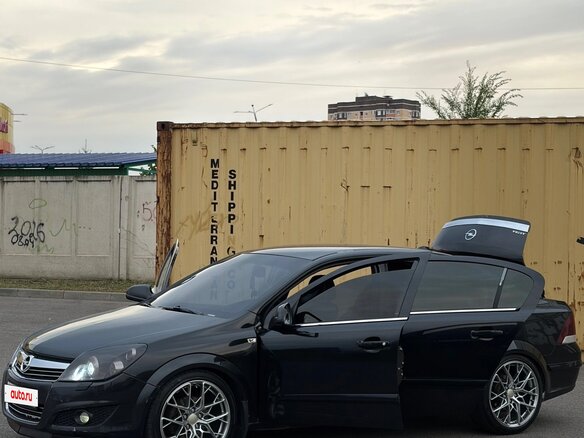 2012 Opel Astra H Рестайлинг, чёрный, 750000 рублей - вид 6