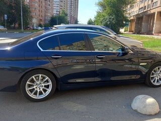 2014 BMW 5 серии 528i xDrive VI (F10/F11/F07) Рестайлинг, синий, 2150000 рублей, вид 3