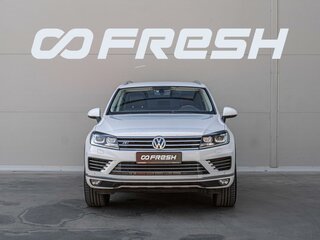 2016 Volkswagen Touareg II Рестайлинг, белый, 2890000 рублей, вид 3