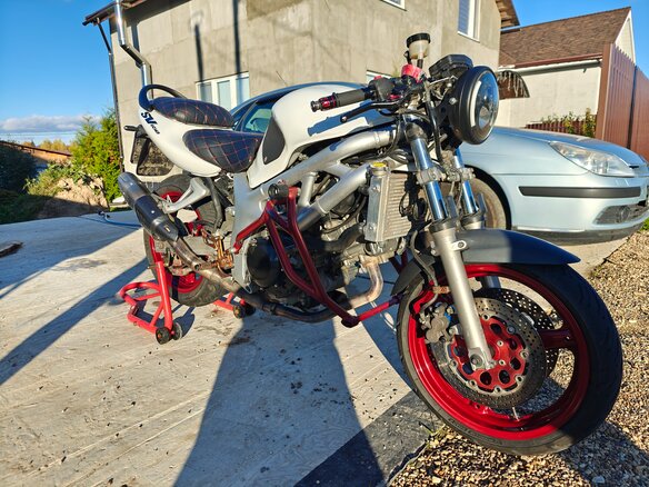 2002 Suzuki SV 650, белый, 270000 рублей - вид 3