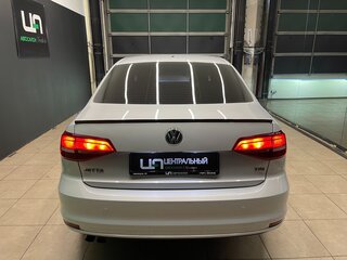 2017 Volkswagen Jetta VI Рестайлинг, белый, 1100000 рублей, вид 5