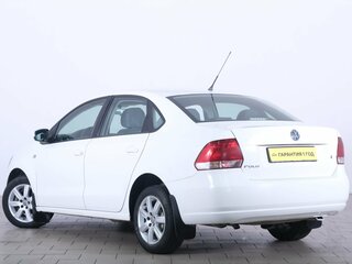 2011 Volkswagen Polo V, белый, 859000 рублей, вид 4