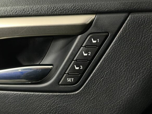 2017 Lexus RX 200t IV, синий, 3850000 рублей - вид 11