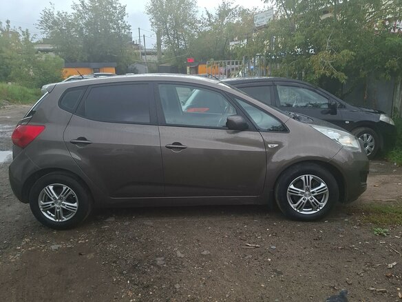 2013 Kia Venga I, коричневый, 750000 рублей - вид 9