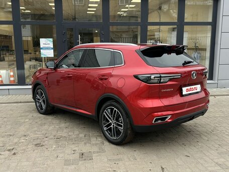 2024 Changan UNI-S I, красный, 2279000 рублей, вид 4