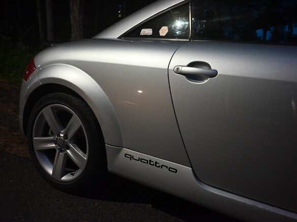 2000 Audi TT I (8N), серебристый, 600000 рублей - вид 16