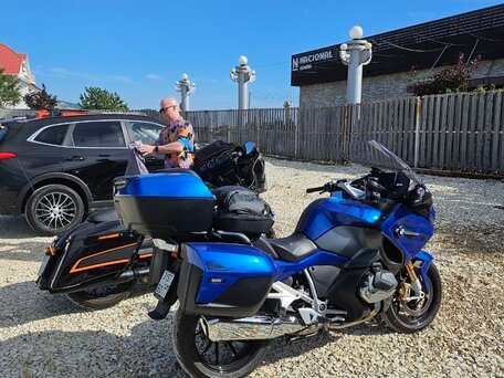 2021 BMW R 1250 RT, синий, 2150000 рублей, вид 4