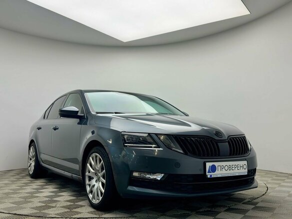 2017 Skoda Octavia III (A7) Рестайлинг, серый, 1795000 рублей