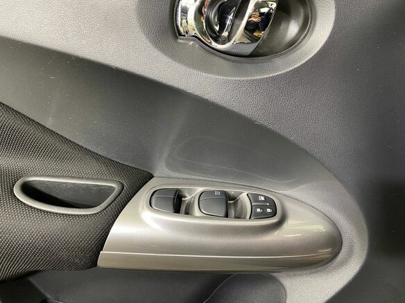 2015 Nissan Juke I Рестайлинг, чёрный, 1389900 рублей - вид 13