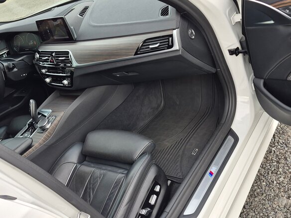 2019 BMW 5 серии 530d xDrive VII (G30/G31/G38), белый - вид 15