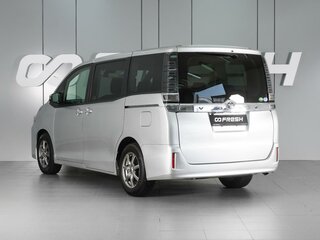 2017 Toyota Voxy III (R80) Рестайлинг, серый, 1815000 рублей, вид 2