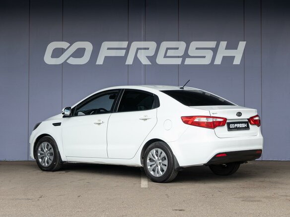 2012 Kia Rio 5-speed III, белый - вид 1