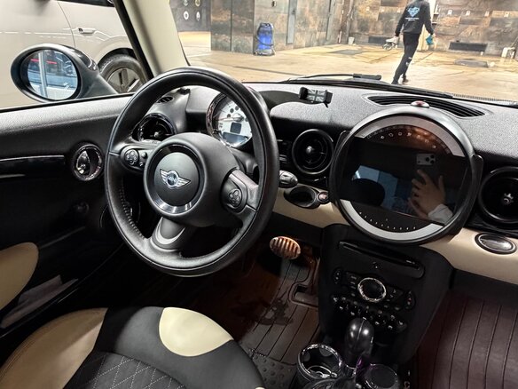 2013 Mini Hatch Cooper S II (R56) Рестайлинг, синий, 1300000 рублей - вид 3