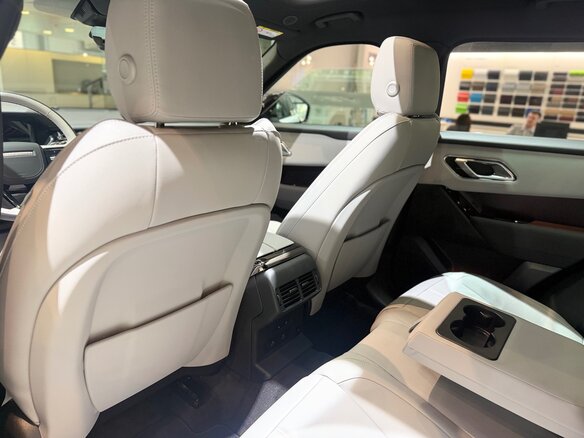 2025 Land Rover Range Rover Velar I Рестайлинг, белый, 8990000 рублей - вид 20