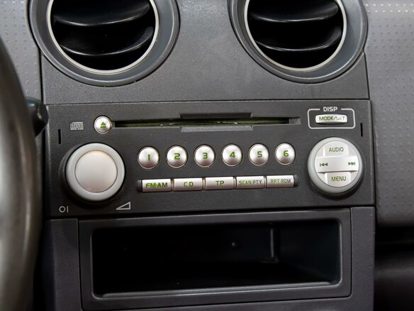 2008 Mitsubishi Colt VI (Z20/Z30), красный - вид 16