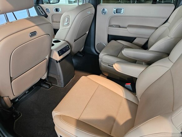 2025 Li Auto (Lixiang) L9 52.3 kWh I Рестайлинг, чёрный - вид 33