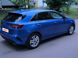 2020 Kia Ceed III, синий, 2100000 рублей, вид 3