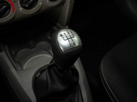 2010 Renault Symbol ll, бежевый, 378000 рублей - вид 10