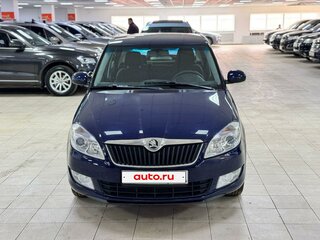 2013 Skoda Fabia II Рестайлинг, синий, 595000 рублей, вид 2