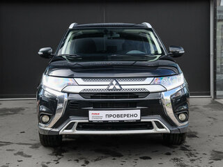 2020 Mitsubishi Outlander III Рестайлинг 3, чёрный, 2450000 рублей, вид 2