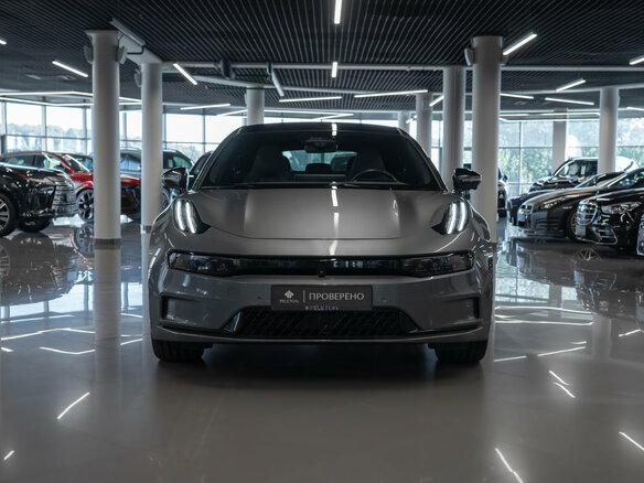 2023 Zeekr 001 100 kWh I, серый, 4980000 рублей - вид 2
