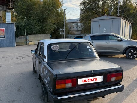 2009 Lada (ВАЗ) 2105, золотистый, 70000 рублей, вид 2