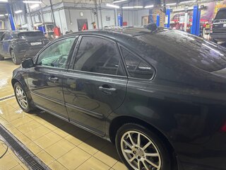 2008 Volvo S40 II Рестайлинг, серый, 515000 рублей, вид 3