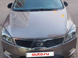 2011 Kia Ceed I Рестайлинг, бежевый, 750000 рублей, вид 1