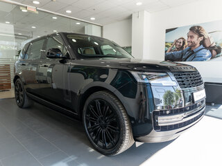 2026 Land Rover Range Rover P530 MHEV V, чёрный, 27790000 рублей, вид 3