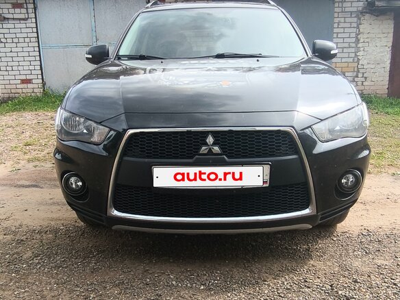 2011 Mitsubishi Outlander II Рестайлинг, чёрный, 1620000 рублей
