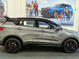 2026 Geely Coolray I Рестайлинг 2, серый, 2964990 рублей, вид 4