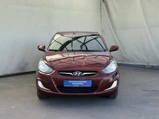 2011 Hyundai Solaris I, красный, 640000 рублей, вид 3