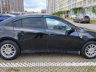 2012 Chevrolet Cruze I, чёрный, 660000 рублей, вид 4