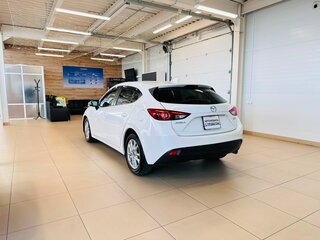 2013 Mazda Axela III, белый, 1149000 рублей, вид 4