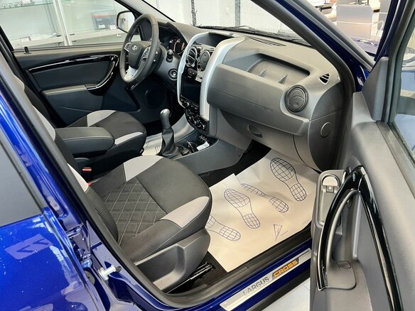 2026 Lada (ВАЗ) Largus Cross I Рестайлинг, синий, 2042000 рублей - вид 6