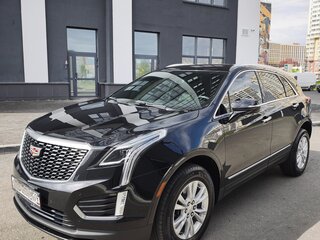 2022 Cadillac XT5 I Рестайлинг, чёрный, 3850000 рублей, вид 1