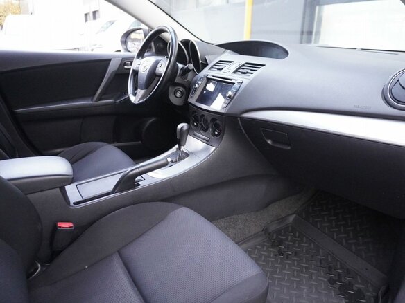 2010 Mazda 3 II (BL), белый, 760000 рублей - вид 10