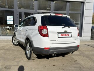 2013 Chevrolet Captiva I Рестайлинг, белый, 1050000 рублей, вид 2
