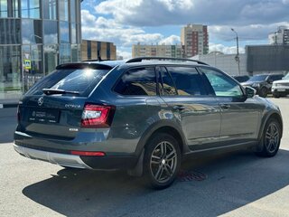2017 Skoda Octavia Scout III (A7) Рестайлинг, серый, 1700000 рублей, вид 5
