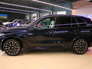 2025 BMW X5 30d IV (G05/G18) Рестайлинг, синий, 12950000 рублей, вид 3