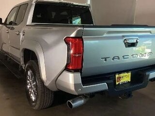 2024 Toyota Tacoma IV, серебристый, 7148441 рублей, вид 2