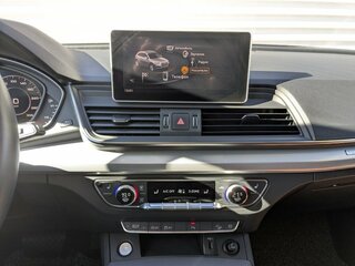 2020 Audi Q5 45 TFSI II (FY), белый, 3335000 рублей, вид 3
