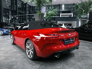 2019 BMW Z4 30i III (G29), красный, 5740000 рублей, вид 3