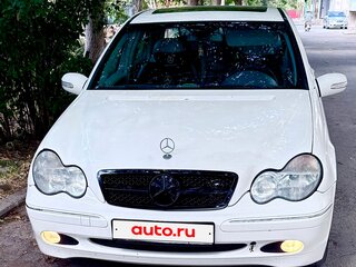 2004 Mercedes-Benz C-Класс 230 II (W203) Рестайлинг, белый, 659000 рублей, вид 1
