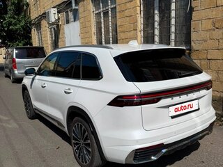 2025 Geely Monjaro (Xingyue L) I Рестайлинг (China Market), белый, 3690000 рублей, вид 3