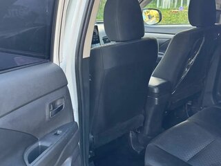 2013 Mitsubishi Outlander III, белый, 950000 рублей, вид 5