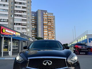 2014 Infiniti QX70, чёрный, 2200000 рублей, вид 2
