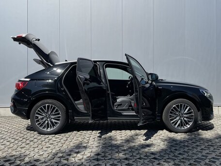 2026 Audi Q3 35 TFSI II (F3), чёрный, 3200000 рублей, вид 5