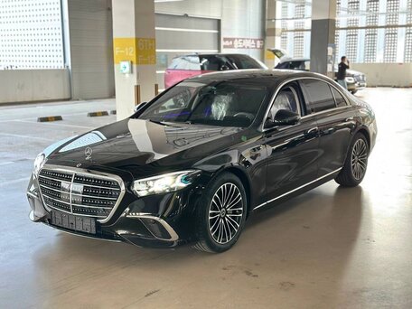 2026 Mercedes-Benz S-Класс 350 d 4MATIC VII (W223) Рестайлинг, чёрный, 18000000 рублей, вид 2
